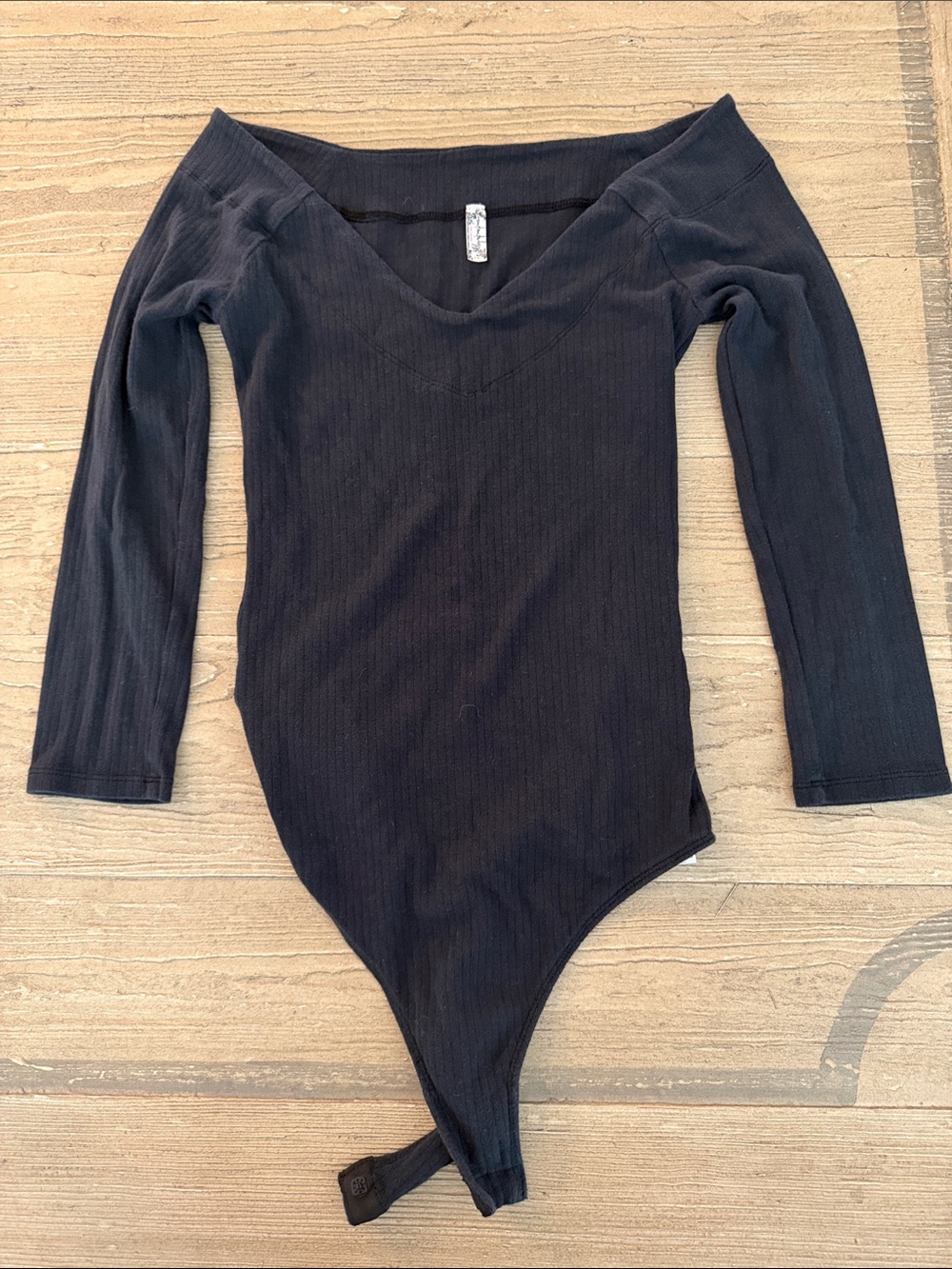 Dark Gray almost Black Ribbed V-Neck Long-Sleeve Bodysuit